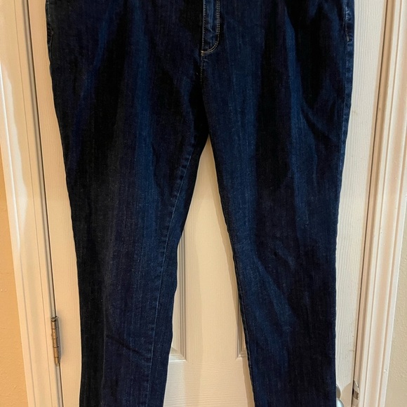 D. Jeans Women's Sz 16 Straight Leg Cotton Blend Denim Blue - Picture 4 of 5